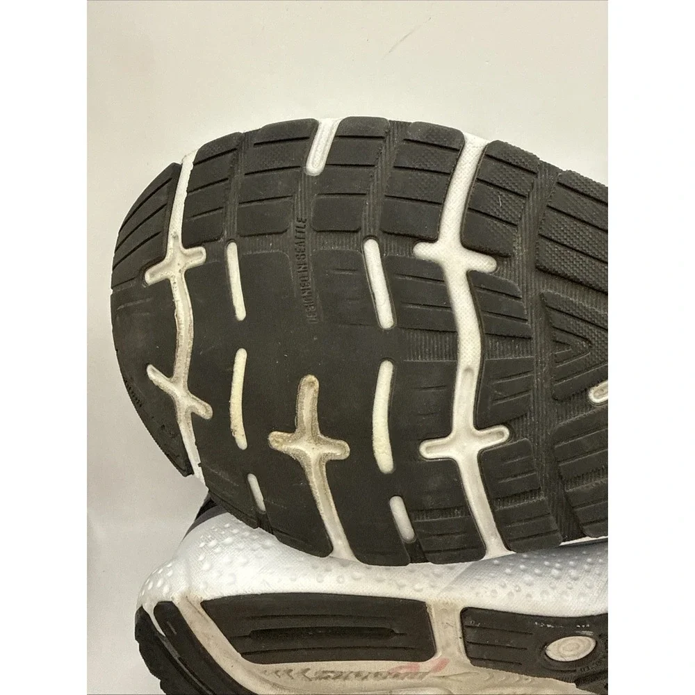Brooks Men's Ghost 16 Black/Grey/White‎ Athletic Sneakers Shoes Size 11D